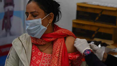 Coronavirus pandemic live: Delhi logs 822 new cases, 2 deaths in last 24 hours