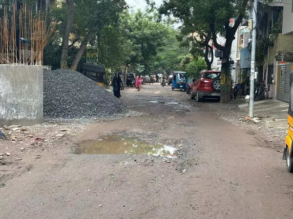 Choolaimedu residents urge GCC to fix crumbling roads amid monsoon woes