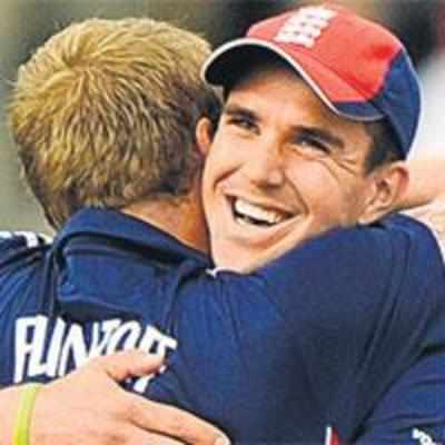 Freddie hails Pietersen