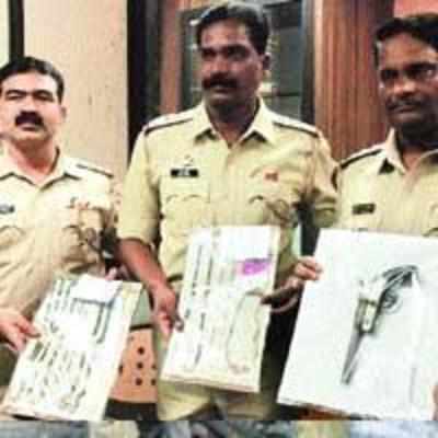 Gang of five nabbed for chain snatching in the city