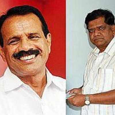 It's Gowda vs Shettar for CM's post