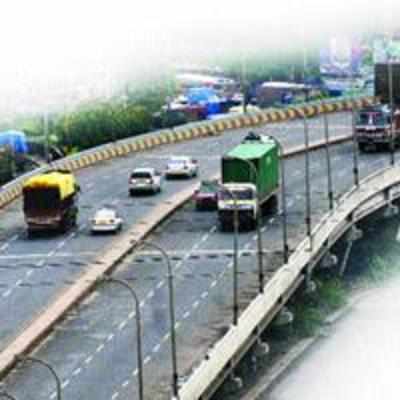 CM orders inquiry into LBS flyovers issue