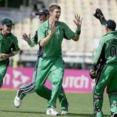 Ireland beat Pakistan by 3 wkts