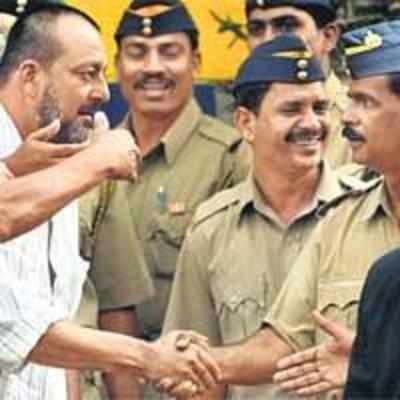 Handshake with Dutt lands cops in a soup