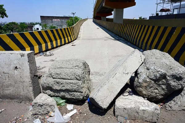19 months on, faulty Kawarapeth flyover still a mess, turns hub for anti-social activities