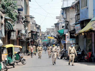 Curfew in Walled City till Apr 21