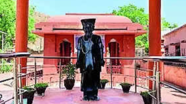Rs 17cr to be spent on facelift of Dashrath Manjhi’s village