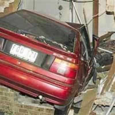 Aussie escapes car crash in bedroom