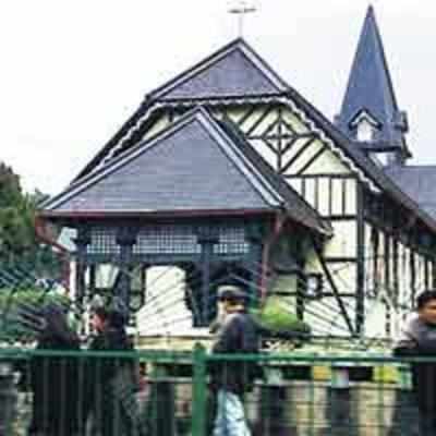 Not Darjeeling or Kashmir, tourists flock to Shillong
