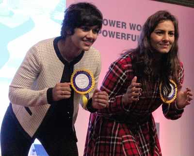 Phogat sisters dropped from Asiad camp, Babita Phogat claims she is injured