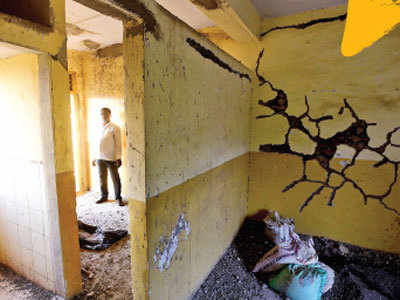 Alternative rooms offered in Sion, Mahul not liveable: BMC workers