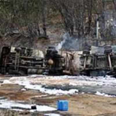Eight die in tanker explosion near M'lore