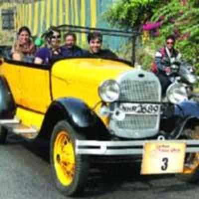 Good memories with vintage classic cars in Vashi