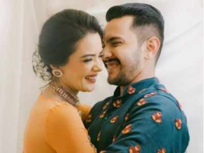 Aditya Narayan and Shweta Agarwal's pre-wedding celebrations begin, see viral photos and videos