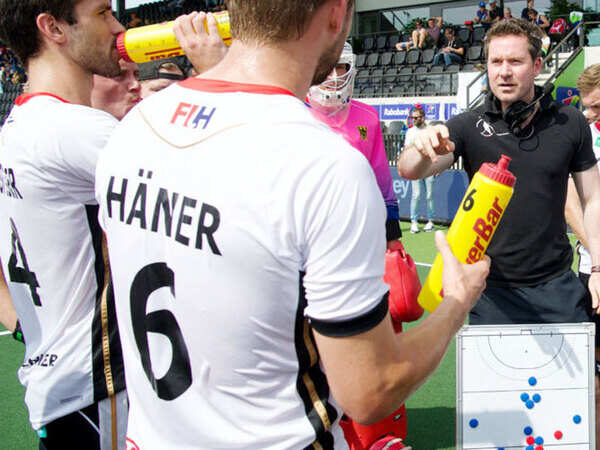 It was an extreme experience to have an empty bench, says Germany coach Stefan Kermas