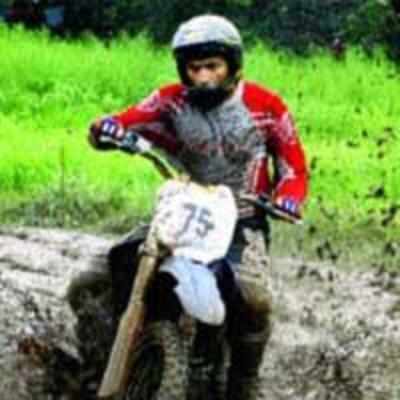 Dirt rider from N Mumbai earns laurels on nat'l level