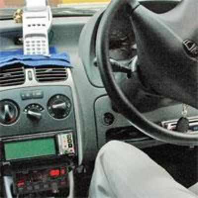 Mumbai roads to see 4,000 new private radio cabs