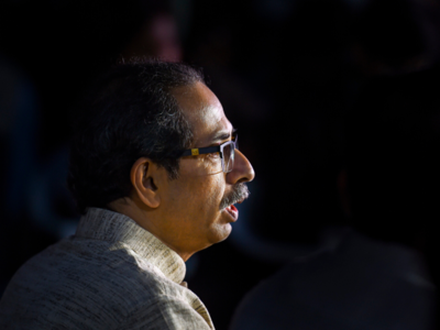 Uddhav Thackeray raises issue of  atrocities on linguistic minorities in Karnataka