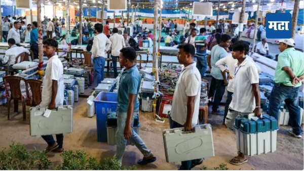 On tough-to-monitor Net, campaign goes on