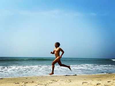 Milind Soman wishes himself on 55th birthday with a nude run on the beach; fans start meme fest