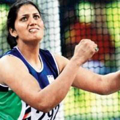 Poonia, Pramila finish with bronze