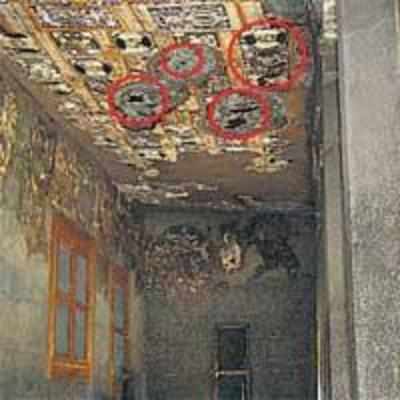 ASI stops using cement in Ajanta cave repairs