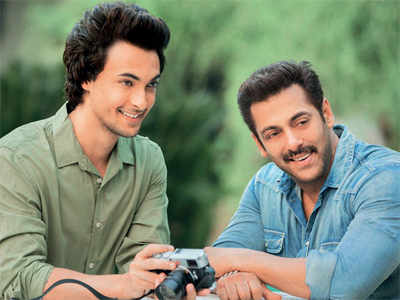 Salman Khan's brother-in-law Aayush Sharma gets in the garba mode for 'Loveratri