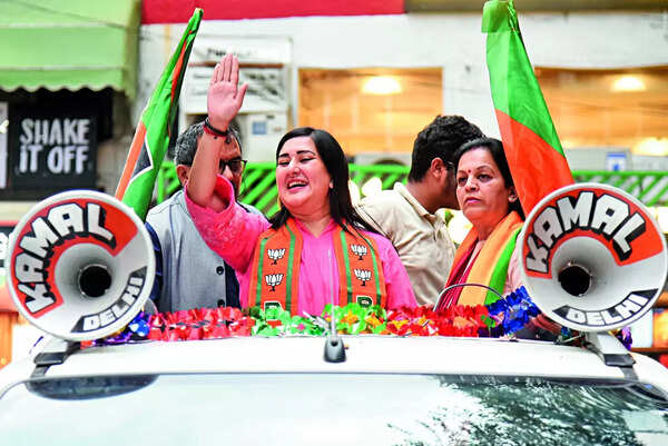 Safdarjung tunes into Bansuri’s poll pitch as she promises boost to RWAs