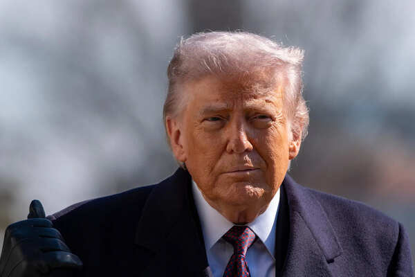'I would intervene but ... ': Trump says he gets along 'very well' with Pakistan amid 'open war' with Afghanistan