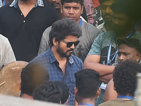 Shooting spot stills from Vijay's 'Thalapathy 64' in Delhi