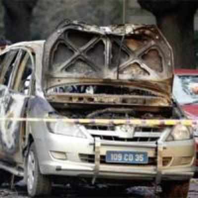 Blast in Israeli embassy car in Delhi, four injured