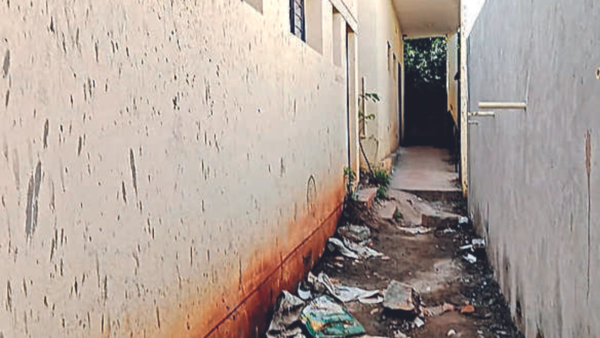 Karnataka: School & PUC hobbled minus water, toilets