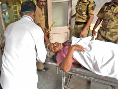 65-year-old ‘attempts suicide’ outside Mantralaya