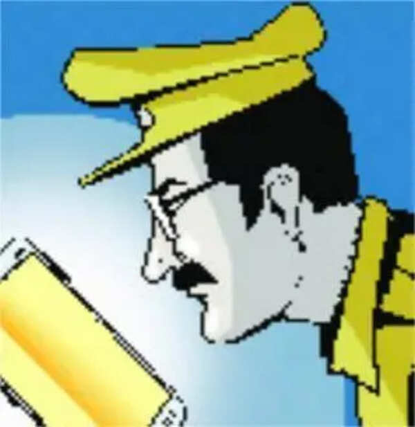 Accused of sexual abuse by client, Bengaluru vaastu guru files extortion case