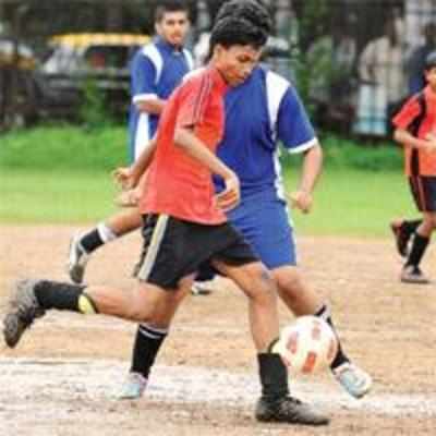 On borrowed shoes, Vijay scores consecutive hat-tricks