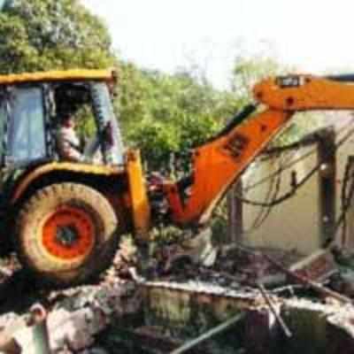 Civic body braces itself to demolish illegal bungalows in Yeoor Hills