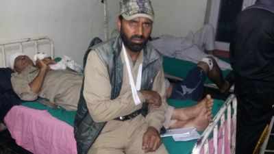 Kashmir: Army soldiers assault cops, ransack police station in Ganderbal