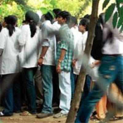 Maharashtra's medical college seats only for local students