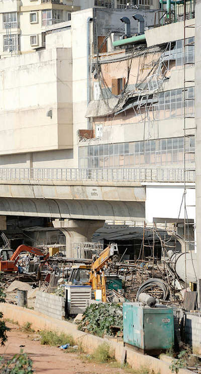 Collapse due to waterlogging, says mall