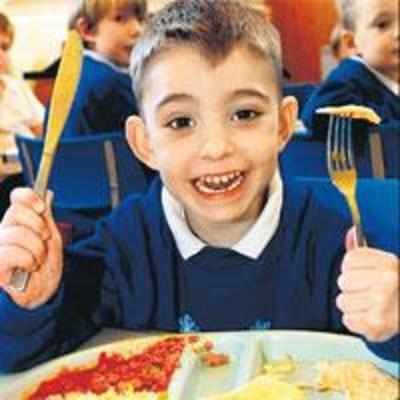 5-yr-old tastes food for the first time in his life