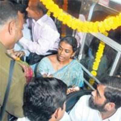 Commuters make the BEST of new Thane-Borivli route