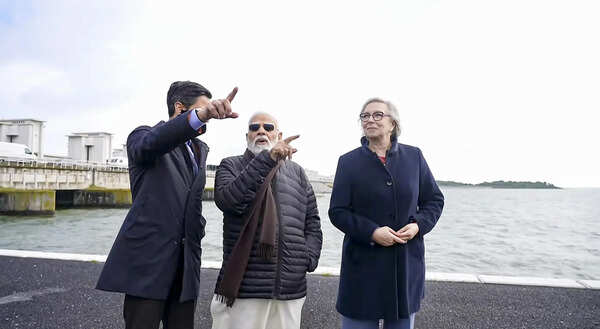 Netherlands’ water governance apt for state: CM after PM’s visit