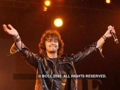 On Sonu Nigam's birthday, here are some of the singer's songs which will make you go down memory lane