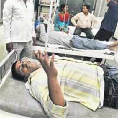 Constable thrashed by shop owners for '˜demanding money'