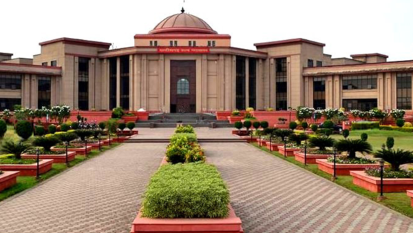 Chhattisgarh HC commutes father’s life term to 20 years for raping minor daughter; cites victim’s consistent testimony