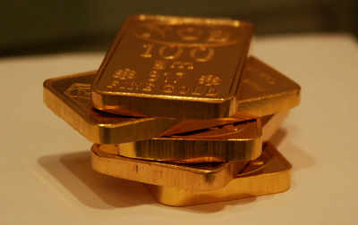 Gold bars worth Rs 20 lakh recovered at Mum airport