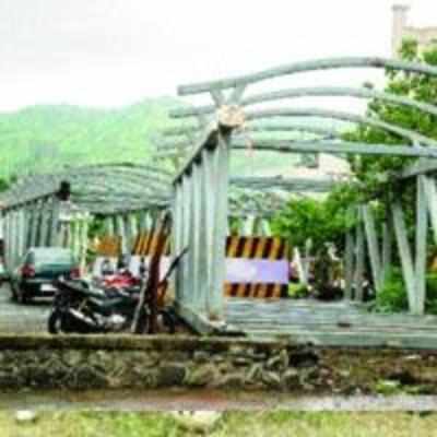 Delay in skywalk opening angers Kharghar residents