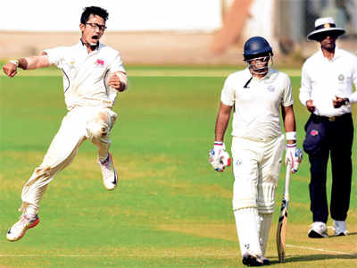 Ranji Trophy: Mumbai race to quarters