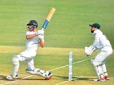 India vs Bangladesh 1st Test: Mayank Agarwal's double century puts India ahead