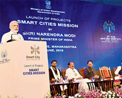 PM envisions a Smart India